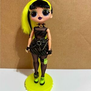 LOL! OMG doll, Bhad Gurl, accessories & stand